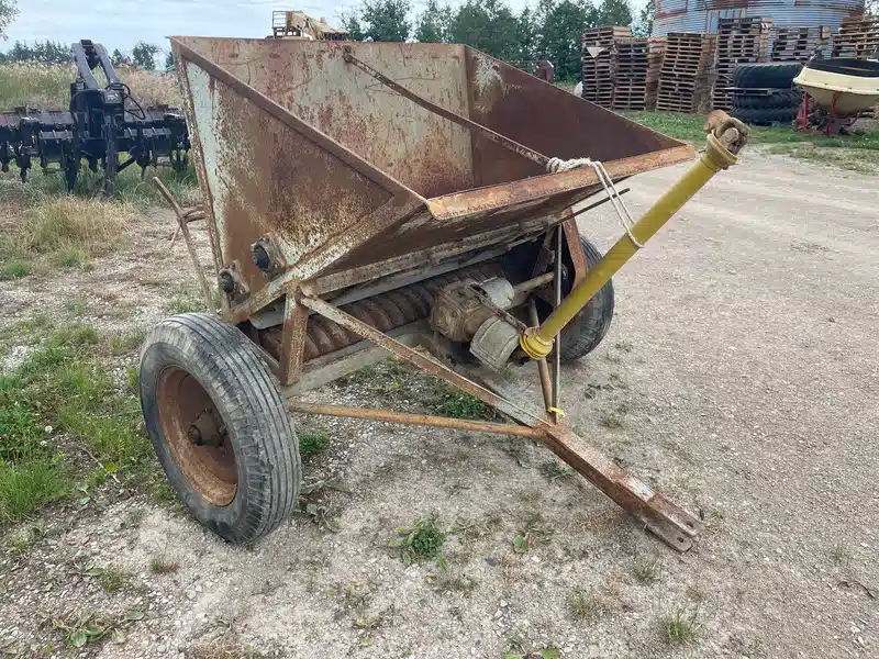 Gallery image 2 for Used Unspecified Line-Fertilizer Seed Treater