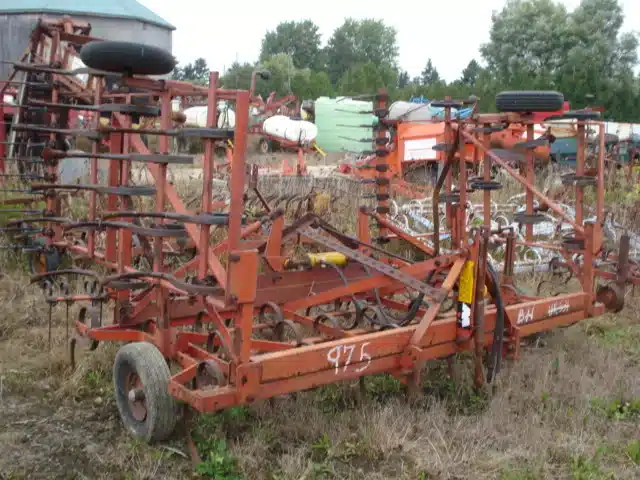 Gallery image 1 for Kongskilde 16FT Cultivator