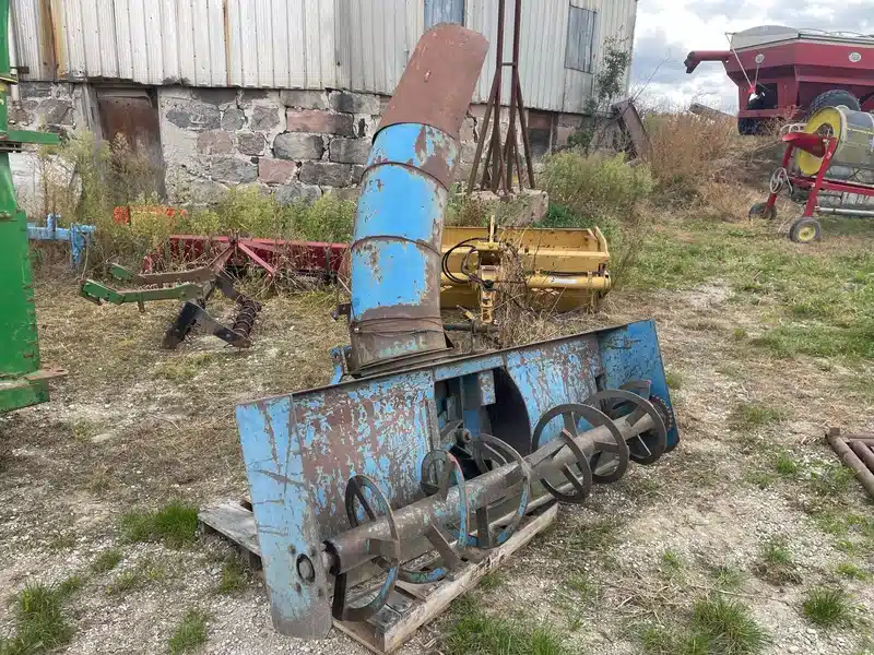 Gallery image 1 for Lucknow 6FT Snow Blower