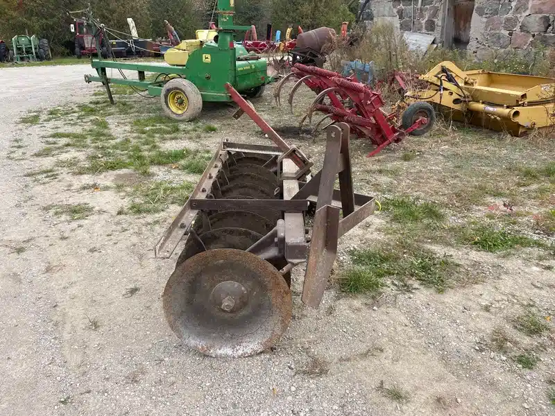 Gallery image 2 for 3pth Disc