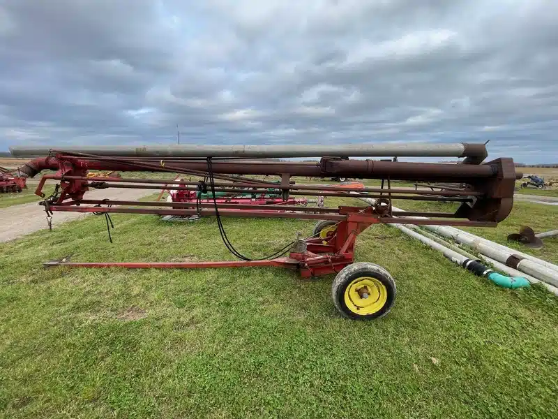 Gallery image 1 for Used Nuhn 6'x17' Manure Pump