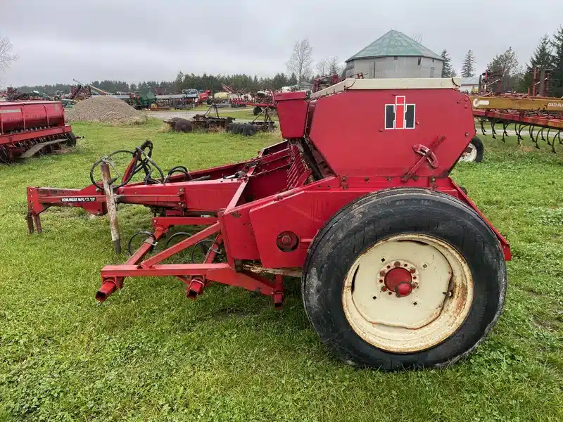 Gallery image 2 for Used International Harvester Drill Miscellaneous