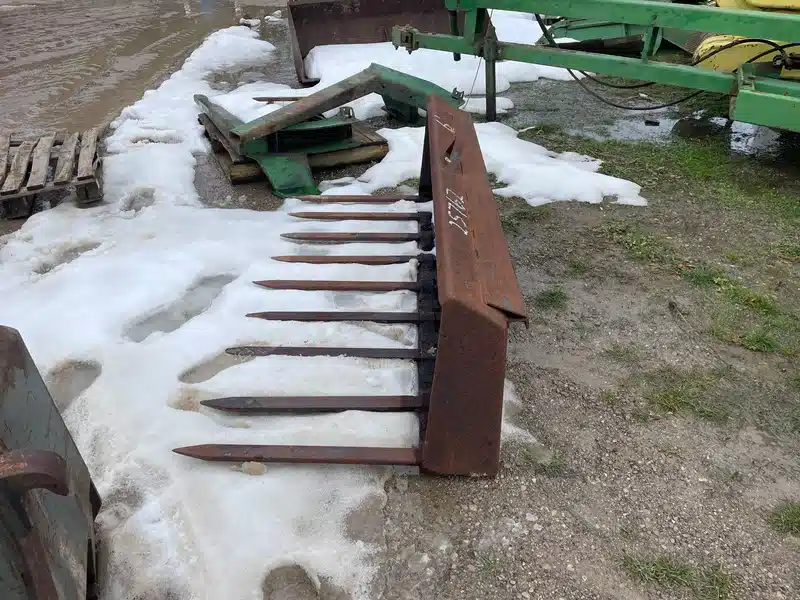 Gallery image 2 for Used Frey Manure Bucket Bucket