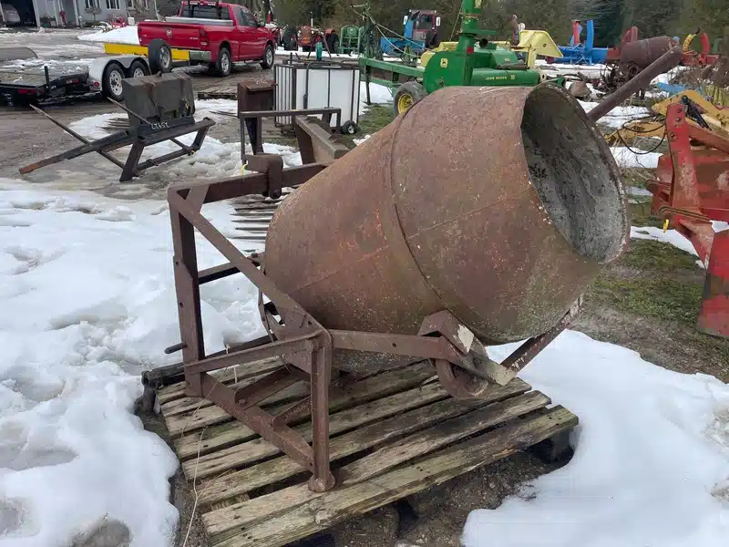Gallery image 1 for Used Unspecified Cement Mixer Miscellaneous