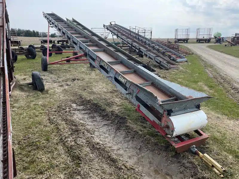 Used Little Giant 40FT Bale Elevator