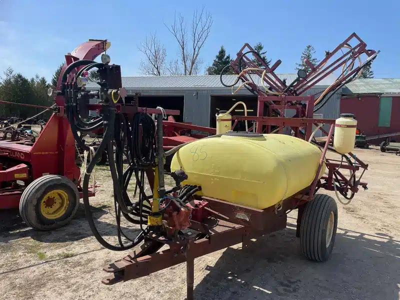 Gallery image 2 for Used Hardi TR300 Sprayer - Pull Type