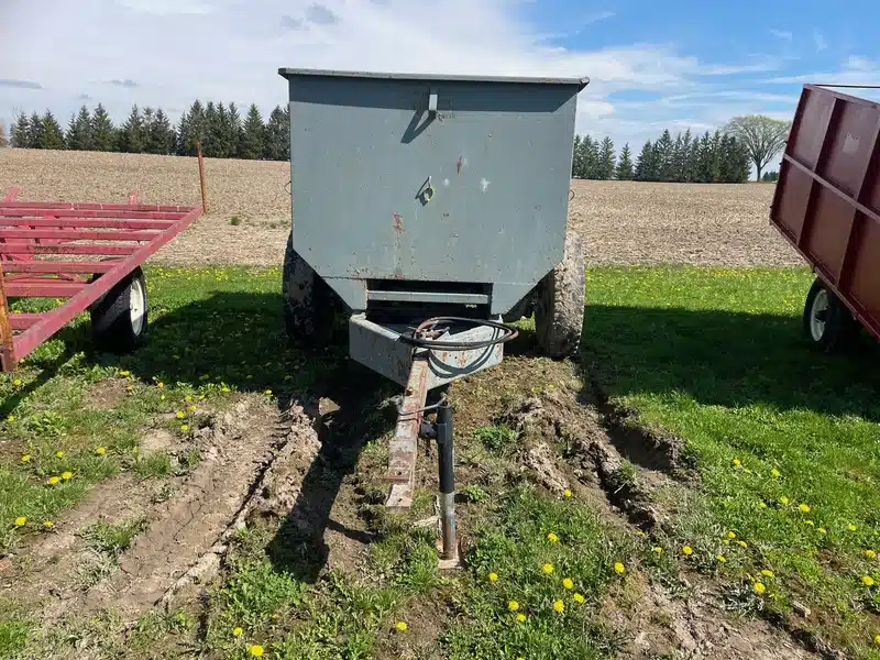 Gallery image 2 for Used 5'x10' Trailer - Dump