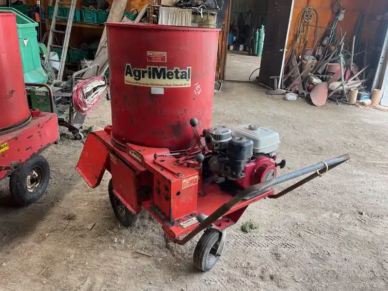 Gallery image 2 for Used AgriMetal Misc Bale Chopper