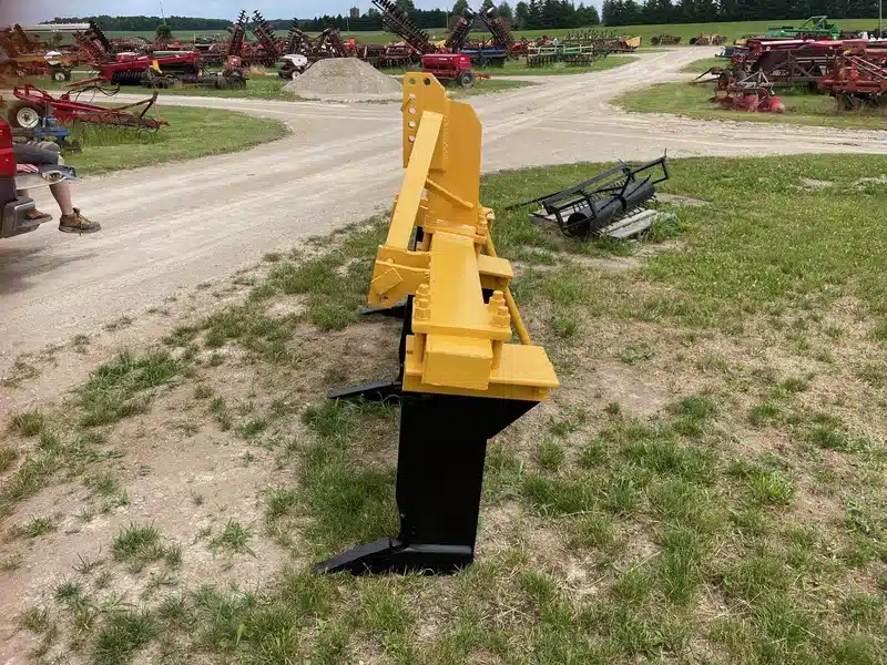 Gallery image 2 for Used Taylor Way 3PTH Ripper