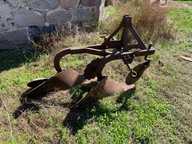 Gallery image 1 for Used Dearborn 3PT Plow