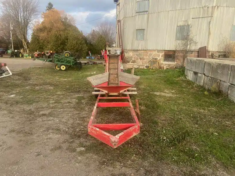 Gallery image 2 for Boggs Grader