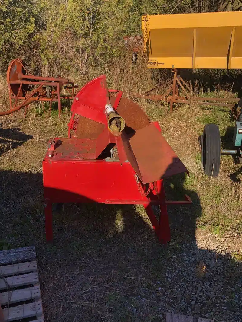 Gallery image 2 for Unspecified Buzz Saw Chain Saw