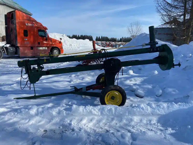 Gallery image 2 for Husky 10.5' x 6" Manure Pump