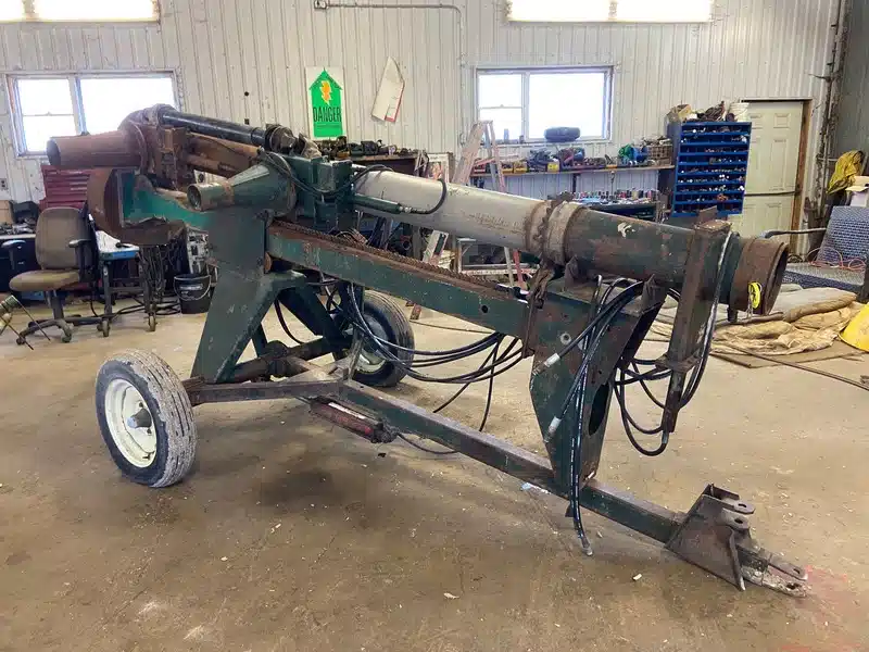 Husky 8" x 10' Manure Pump