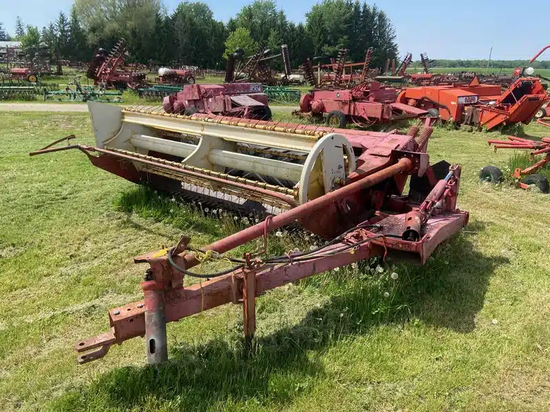 Gallery image 2 for New Holland 488 Mower Conditioner