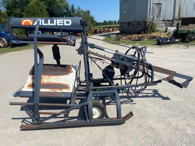 Gallery image 1 for Allied Hydraulic Drive Bale Stooker