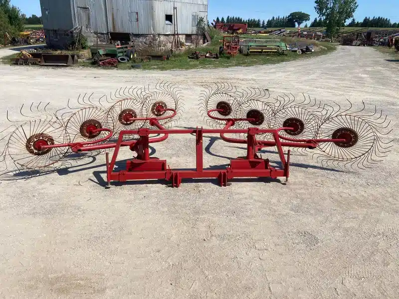 Gallery image 2 for Sitrex 8 Wheel Rake