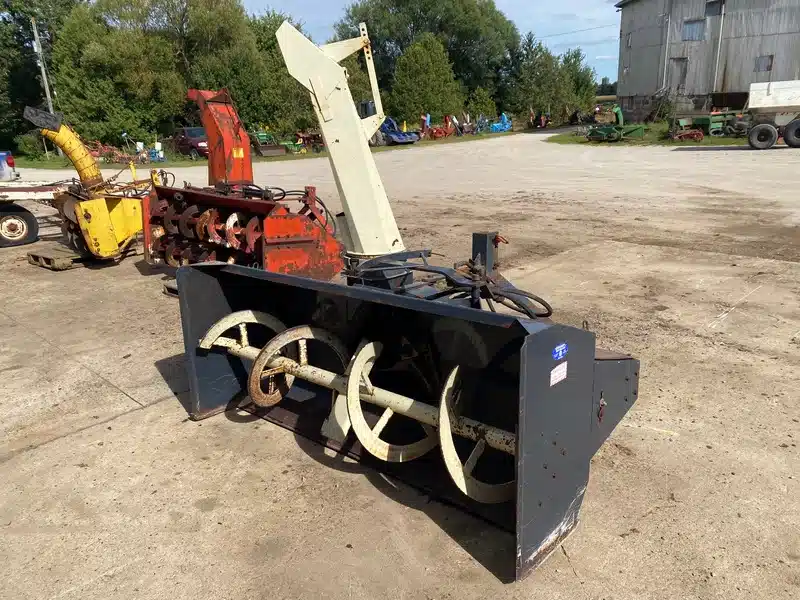 Gallery image 2 for Buhler 7FT Snow Blower
