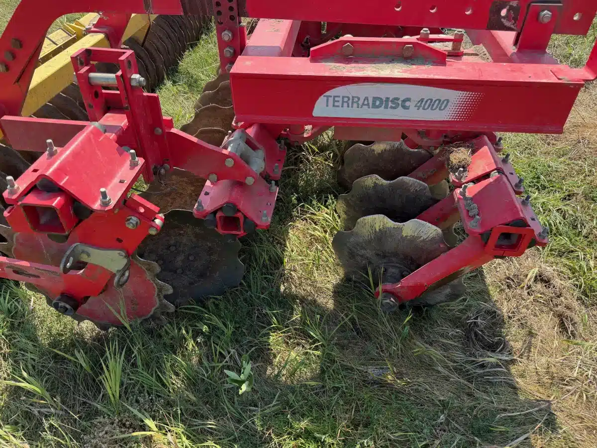 Used Poettinger terradisc4000 Harrow
