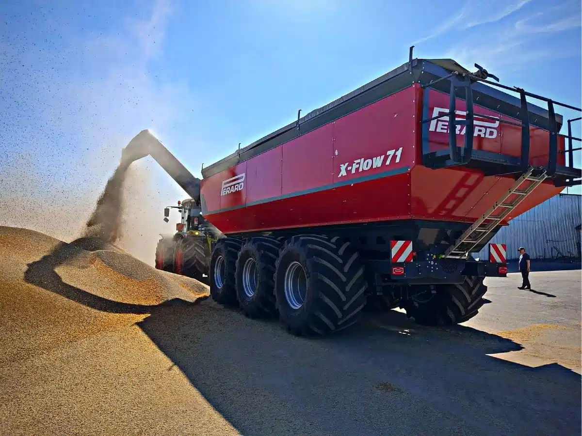 New 2025 Perard X-FLOW 71 Grain Cart