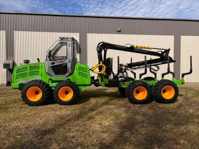 Gallery image 2 for Used 2023 Novotny LVS520 Log Loader