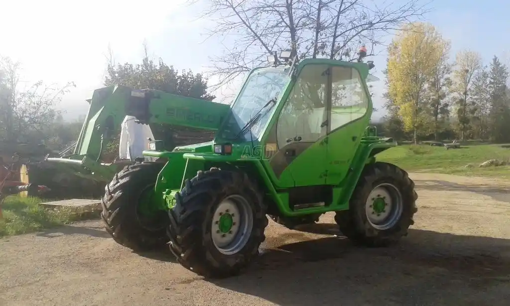Gallery image 1 for Used 2004 Merlo 33.7 TeleHandler