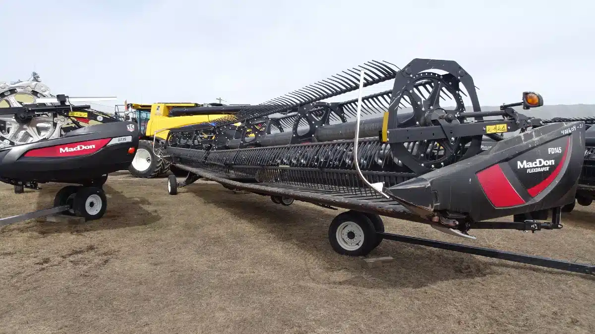 Gallery image 1 for Used 2021 MacDon FD145 Header - Flex Draper