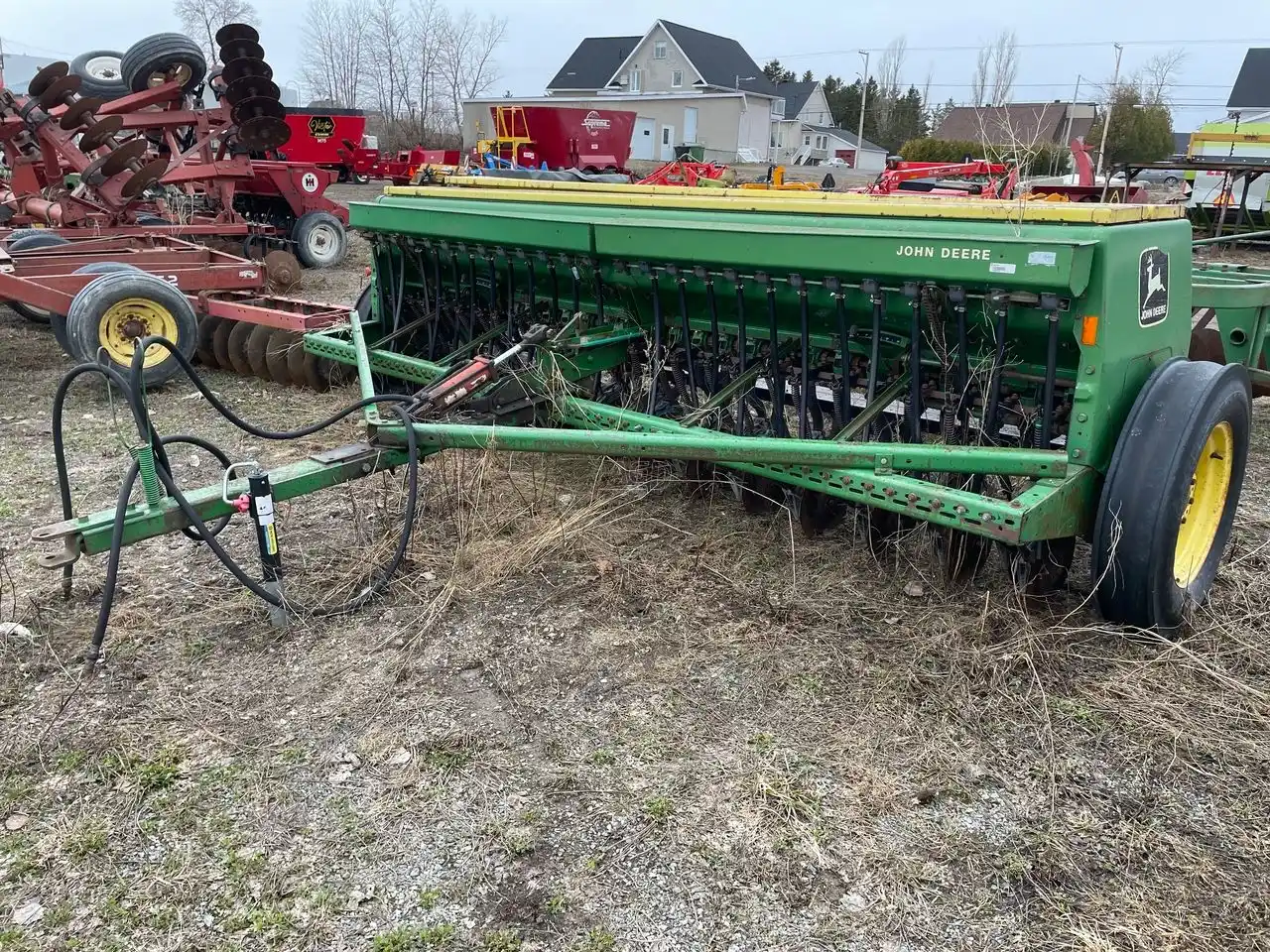 Gallery image 1 for Used 1992 John Deere 8350 Drill