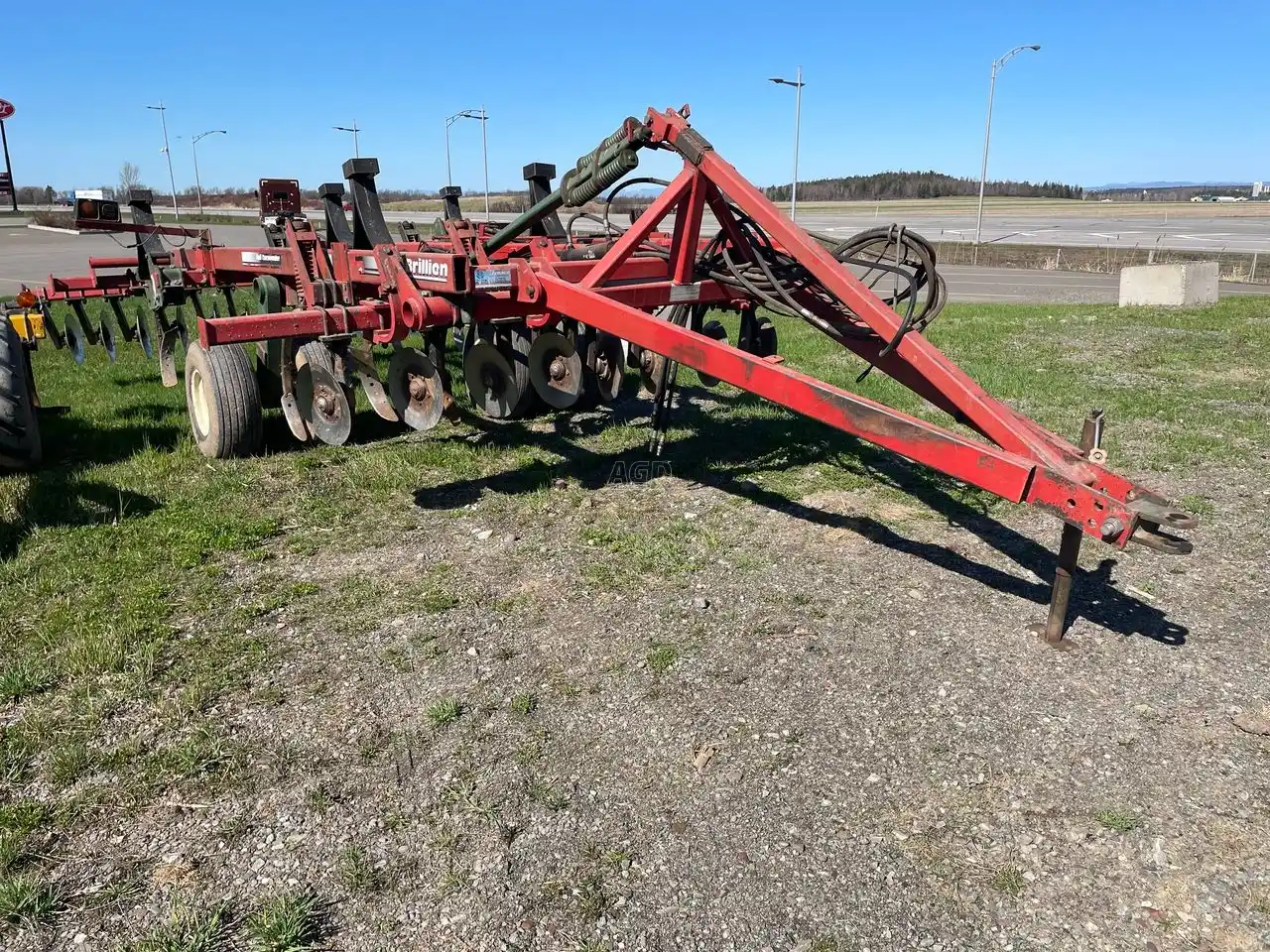 Gallery image 2 for Used Brillion SC2 Disc Chisel