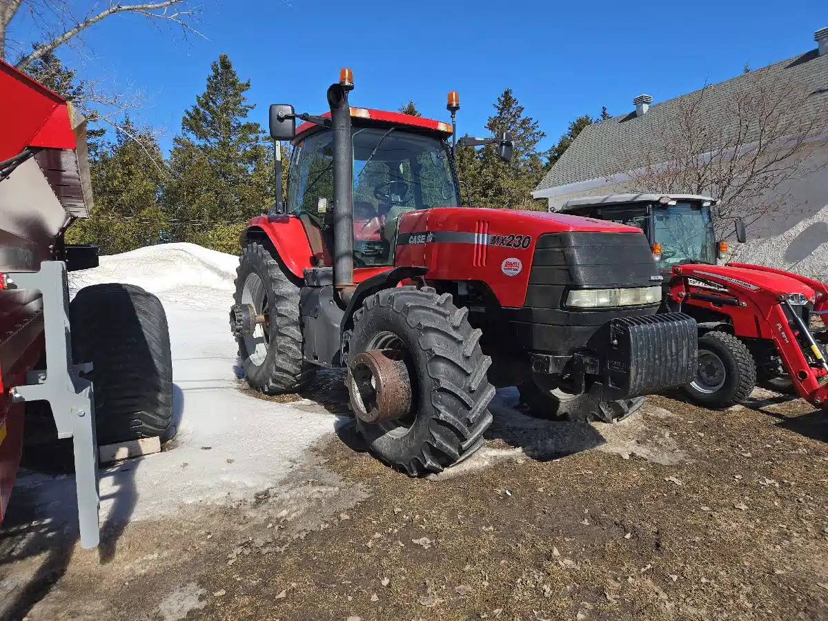 Gallery image 1 for Used 2006 Case IH MX230 Tractor