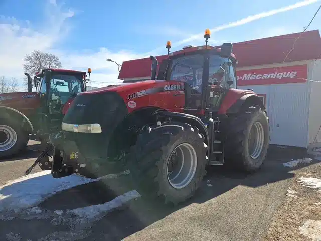 Gallery image 1 for Used 2014 Case IH MAGNUM 340 Tractor