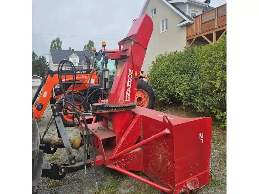 Gallery image 2 for New 2009 Normand N92-310 Snow Blower