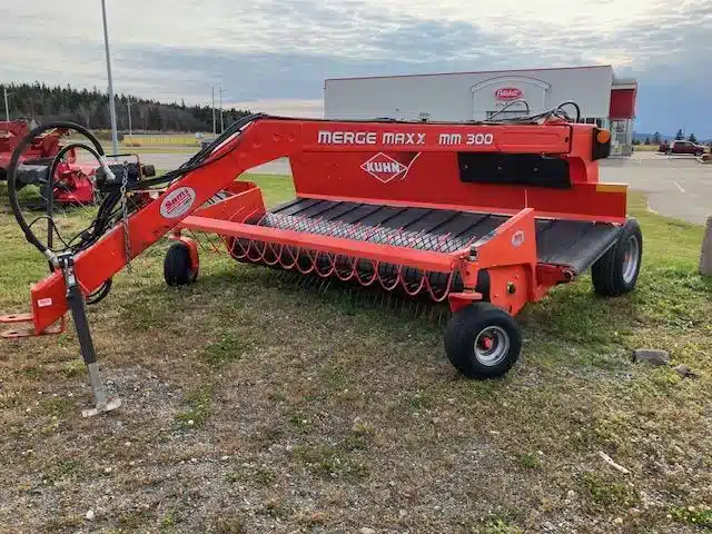 New 2018 Kuhn MM300 Rake