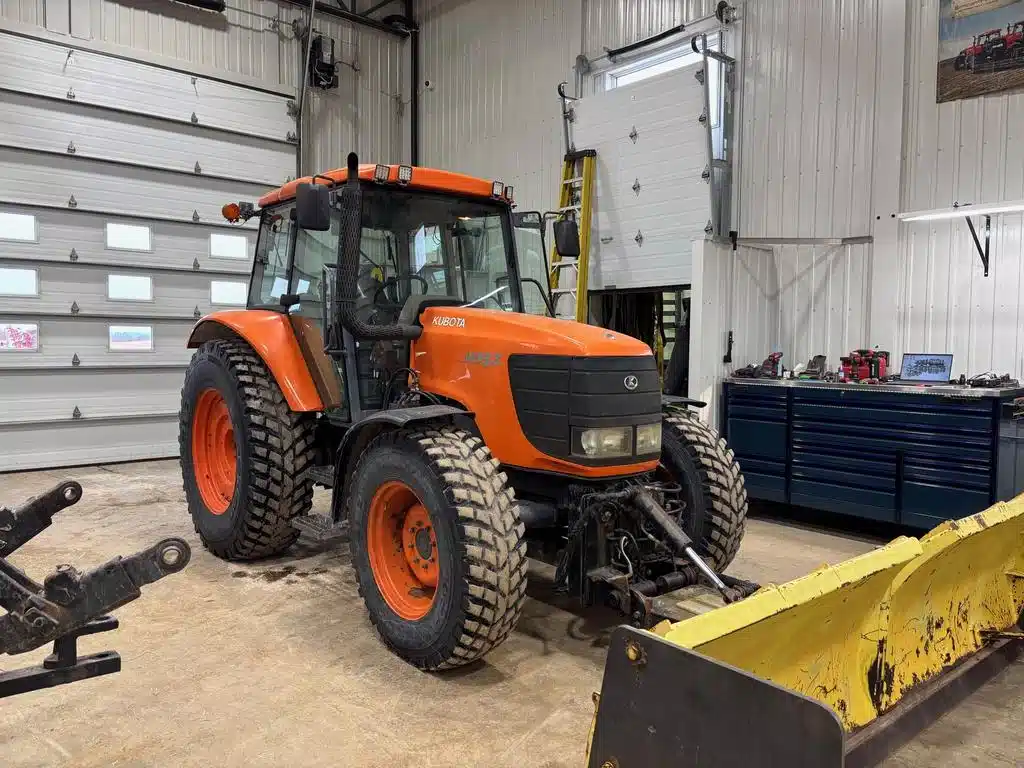 Gallery image 2 for 2007 Kubota M 95X Tractor
