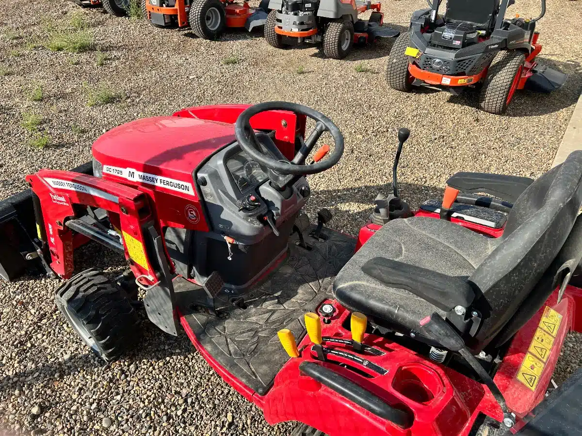 Gallery image 2 for Used 2022 Massey Ferguson GC1725M Tractor