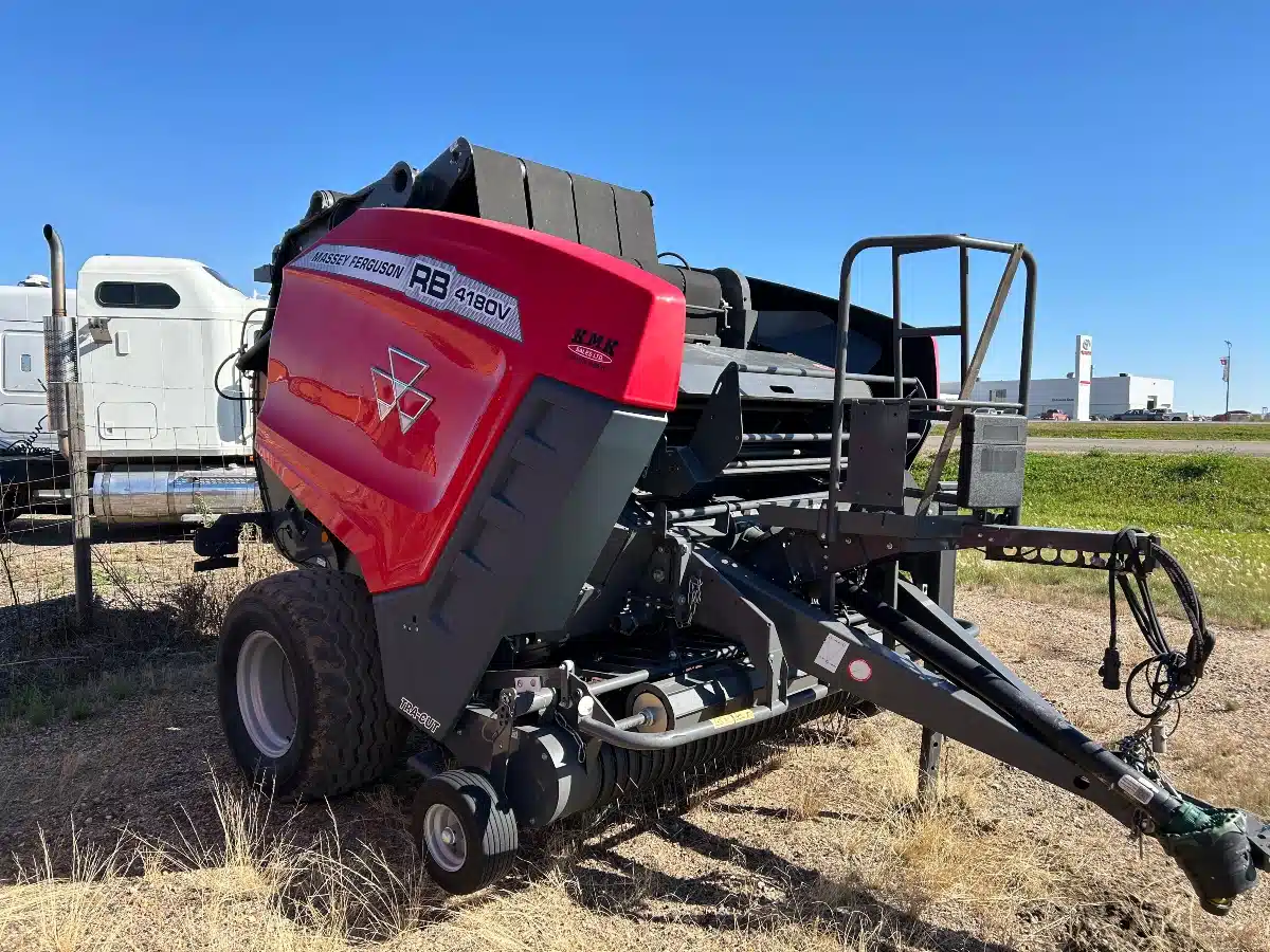Gallery image 1 for Used 2020 Massey Ferguson RB 4180V Round Baler