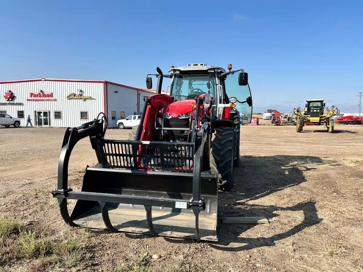 Gallery image 2 for 2023 Massey Ferguson 7S.165 Tractor
