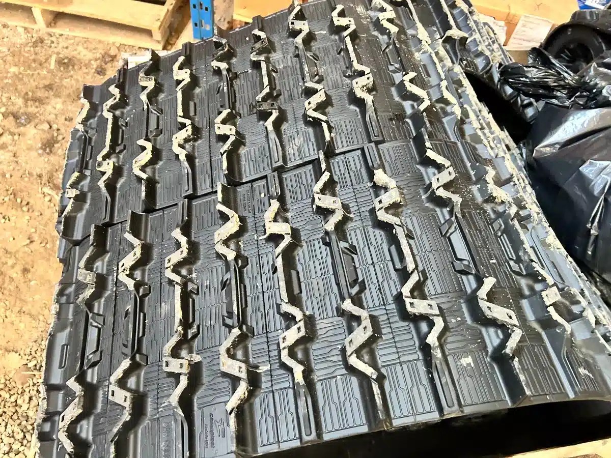 Gallery image 2 for Used Camoplast UTV T4S Tracks