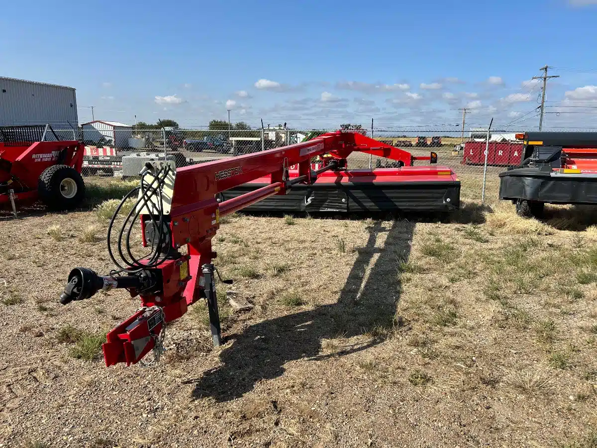 Gallery image 1 for Used 2024 Massey Ferguson 1316 S Disc Mower Conditioner