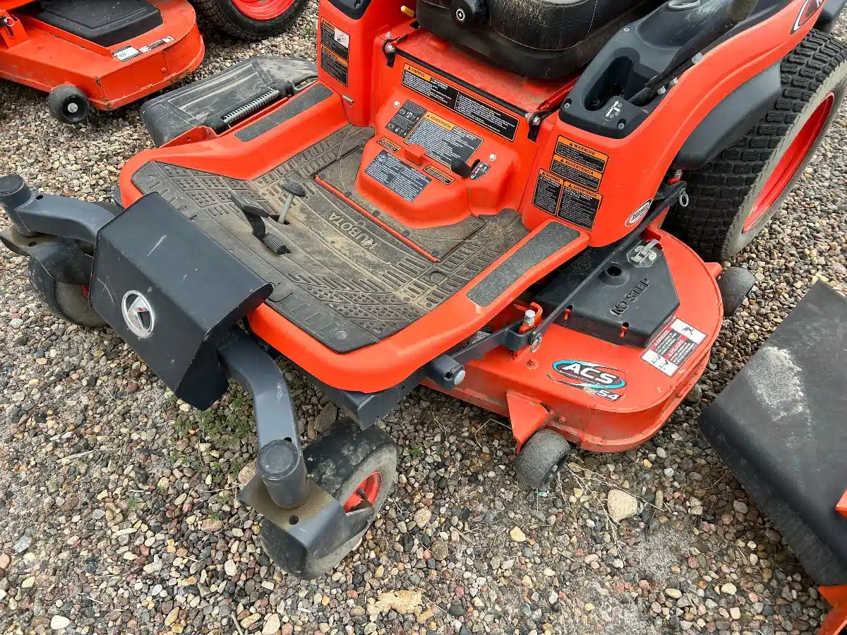 Gallery image 2 for Used 2016 Kubota ZD1011 Mower - Zero Turn