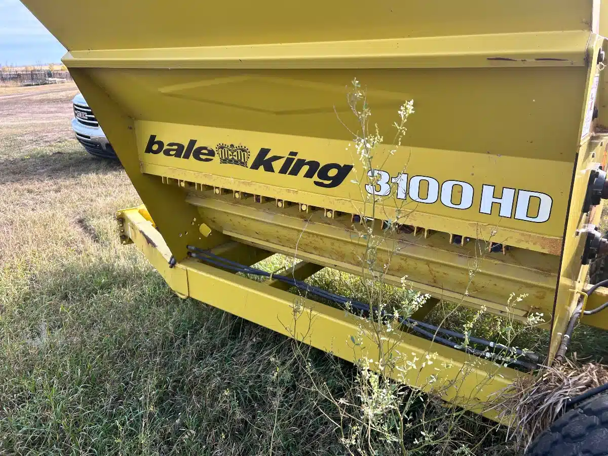 Gallery image 2 for Used 2007 Degelman 3100HD Bale Processor