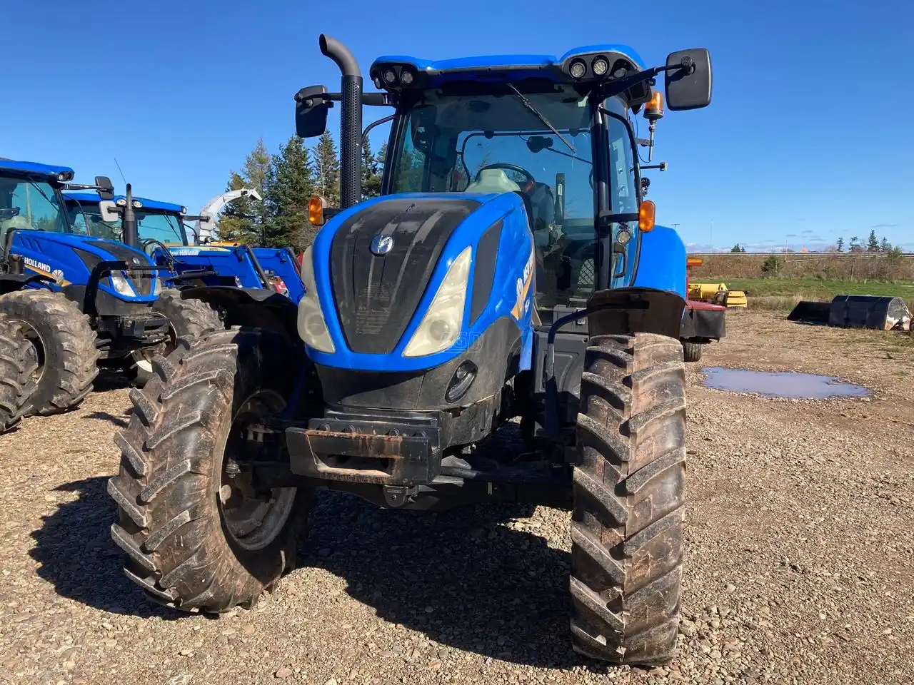 Gallery image 2 for Used 2017 New Holland T6.165 Tractor