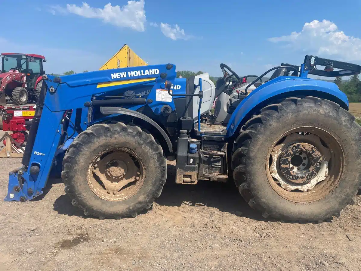 Gallery image 1 for Used 2017 New Holland T4.120 Tractor