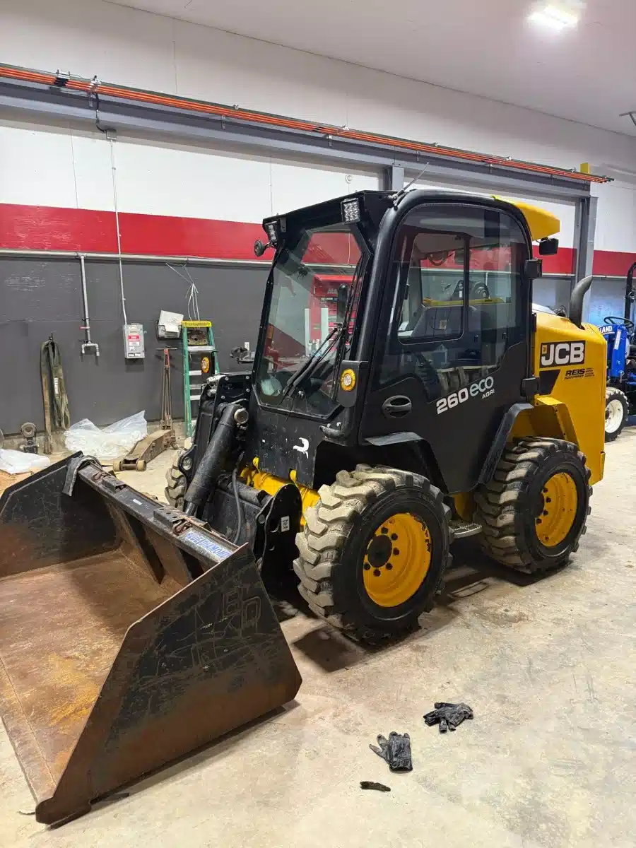 Gallery image 1 for Used 2016 JCB 260T Skid Steer