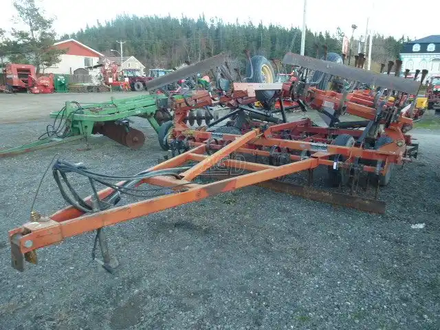 Gallery image 1 for Used Vicon FC2500T Cultivator