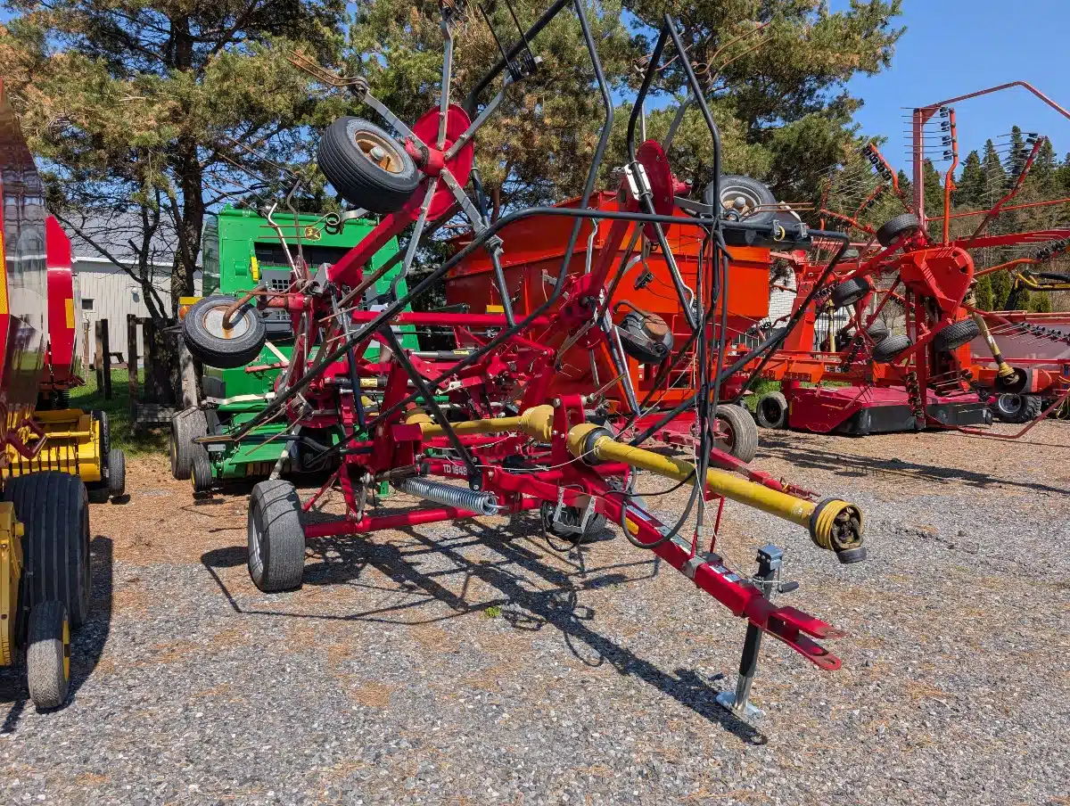 Gallery image 2 for Used Massey Ferguson TD1648 Miscellaneous