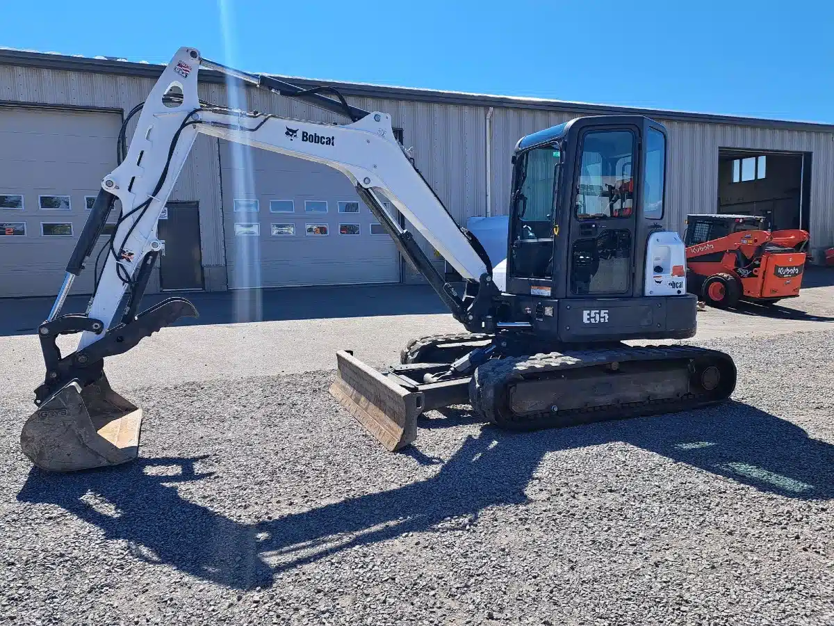 Gallery image 1 for Used 2017 Bobcat E55 Excavator