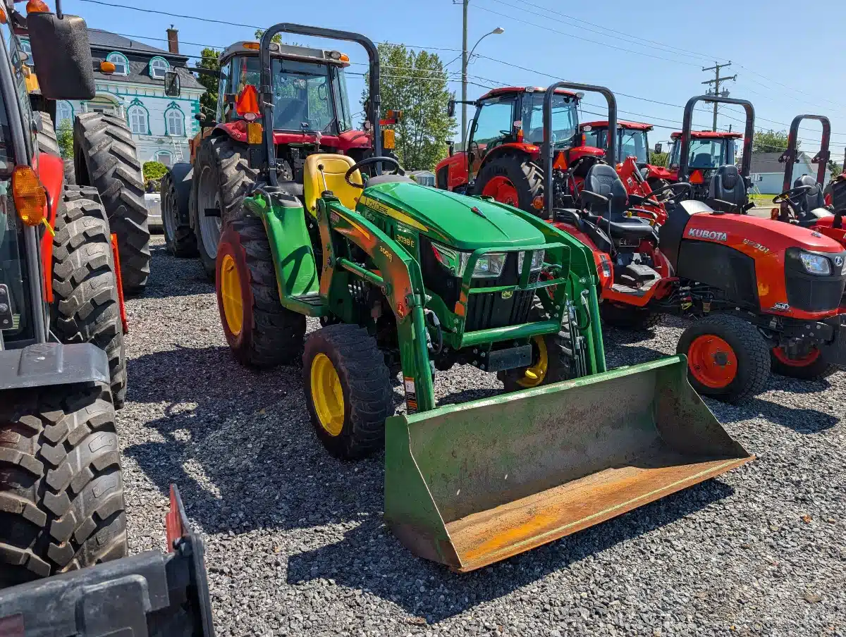 Gallery image 1 for Used 2021 John Deere 3038E Tractor