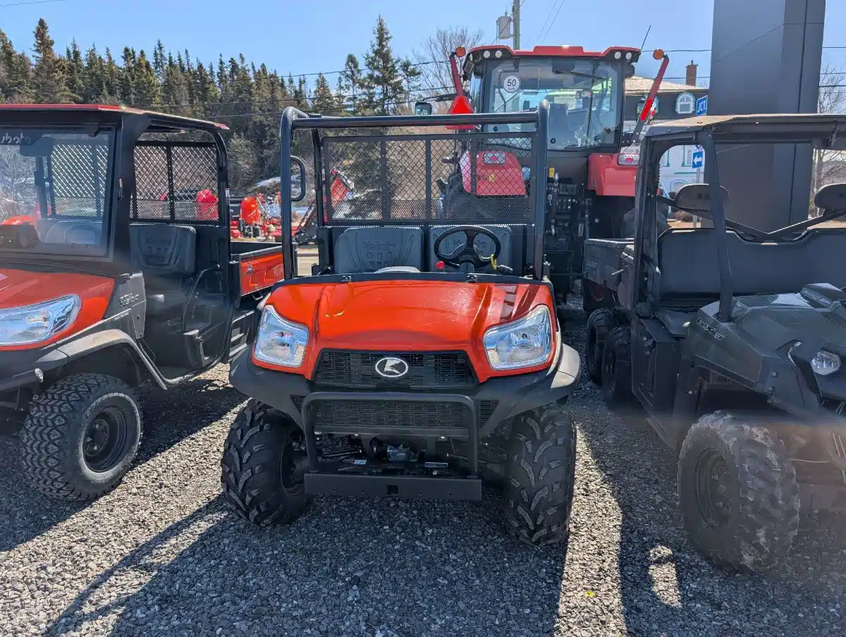 Gallery image 2 for Used 2023 Kubota RTVX900G Utility Vehicle