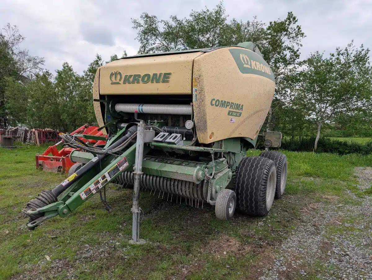 Gallery image 2 for Used 2018 Krone V 150 XCT Round Baler